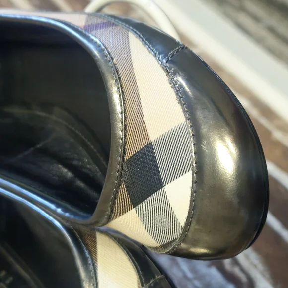 Burberry Checkered Ballet Flats (Sold) - Picture 2 of 10